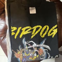 com. × Birdog 3million Band T-shirtsのサムネイル