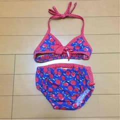 90 りんご柄水着のサムネイル
