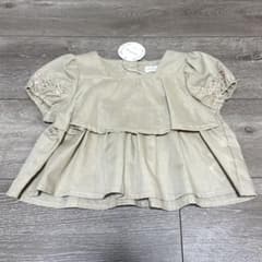 【新品】ベージュ 刺繍入り 半袖トップス　80