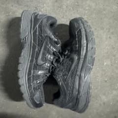 NIKE P6000のサムネイル