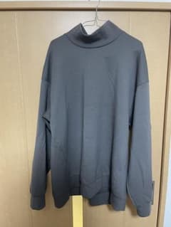 タートルネックのサムネイル