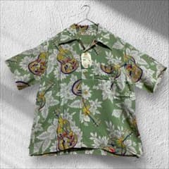 交渉中 新品未使用品 SUN SURF サンサーフ 花×ウクレレ柄アロハシャツ