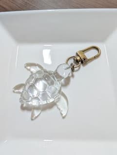 クリア亀型キーホルダーのサムネイル