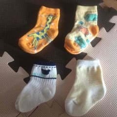 新品 靴下のサムネイル