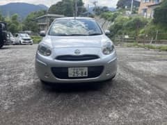日産 マーチのサムネイル