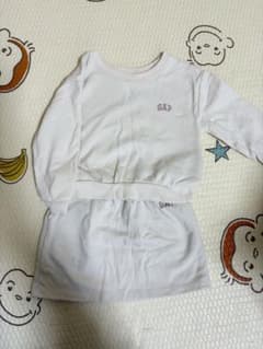 GAP ホワイトスウェットセット 100cmのサムネイル