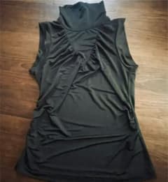 【新品】theory luxe  ハイネックノースリーブトップのサムネイル