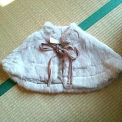 サラダ菜様専用     値下げ！新品★ラビットファー ショールのサムネイル