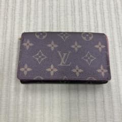 LOUIS VUITTON モノグラム 二つ折り財布のサムネイル