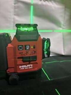 HILTI ヒルティマルチラインレーザーレベル PM 30-MG バッテリー2個のサムネイル