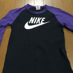 NIKE 長袖Tシャツのサムネイル