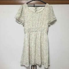 マジェスティックレゴン花柄ワンピースのサムネイル