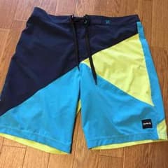 HURLEY 水着のサムネイル