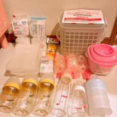 哺乳瓶離乳食まとめ売りのサムネイル