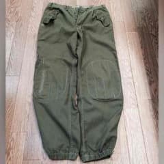 ミリタリーパンツ イタリア軍のサムネイル