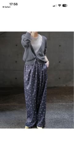 ⭐︎値下げしました⭐︎MACHATT マチャット フラワープリントパンツ 36のサムネイル