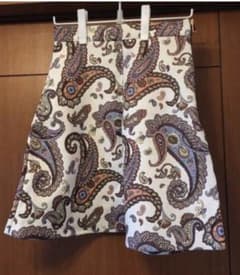 ZARA 膝丈スカートのサムネイル