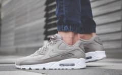ナイキエアマックス90 グレー Air Max 90 Premium