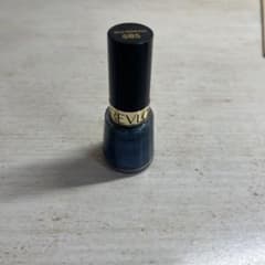 REVLON ネイルカラー BOHEMIAN 585のサムネイル