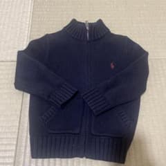 セーターのサムネイル