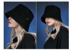 未使用品　VARZAR ブラック バケットハット X刺繍のサムネイル