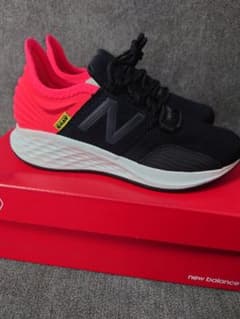 siizk様専用　ニューバランス　FRESH FORM　ROAV　20㎝のサムネイル