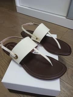 J&M DAVIDSON トングサンダル White 38のサムネイル