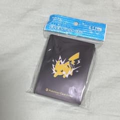 デッキシールド　ピカチュウ