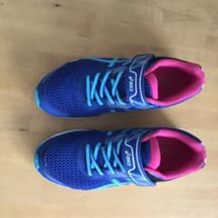 asics レーザービーム  23.5のサムネイル