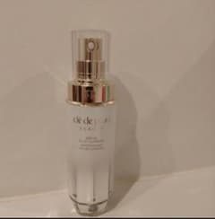 clé de peau セラム エクラのサムネイル