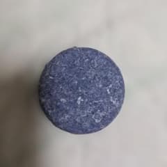 LUSH 紫ショック シャンプーバー - 3