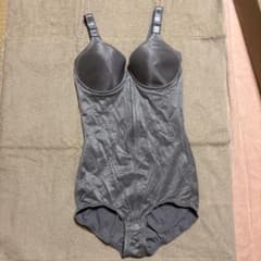 シャルレ 補正下着 ボディスーツ グレーのサムネイル