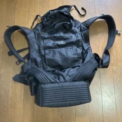 onya baby 抱っこ紐 ブラック　値下げのサムネイル