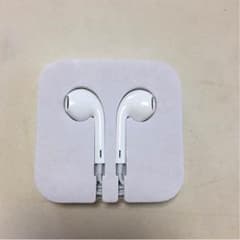 Apple 付属イヤホンのサムネイル