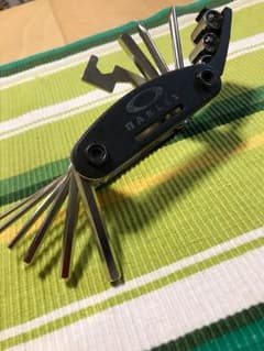 オークリー  マルチツール 非売品のサムネイル