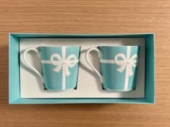 【新品　未使用】美品！ティファニー　ペアマグカップのサムネイル