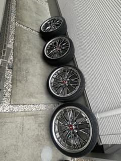 work ブルネン19インチ タイヤ・ホイール 4本セットのサムネイル