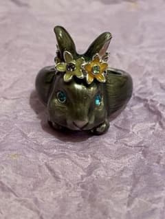 ANNA SUI アナスイ ウサギモチーフ リング 指輪 花飾りのサムネイル
