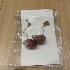 薔薇　イヤリング　ハンドメイドのサムネイル