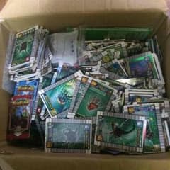 ムシキングのカードまとめ売りおよそ1000枚以上！のサムネイル