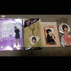 金澤朋子 グッズのサムネイル