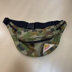 KELTY ボディバッグ ウエストポーチ カモフラ柄のサムネイル