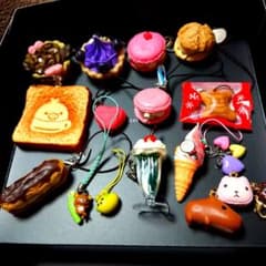 スイーツ リラックマ カピバラさんのストラップのサムネイル