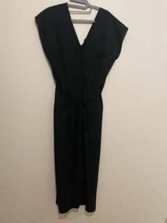 ZARA ブラック ストライプ ノースリーブワンピース