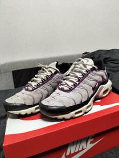 Nike Air Max Plus スニーカーのサムネイル