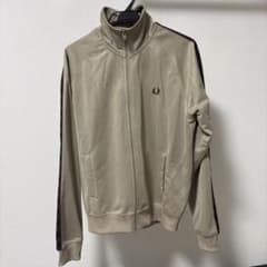 FRED PERRY ベージュ トラックジャケット　Mのサムネイル