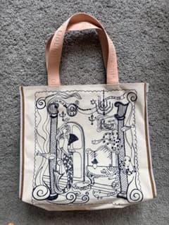 tsumori chisato イラストトートバッグ　ツモリチサトのサムネイル