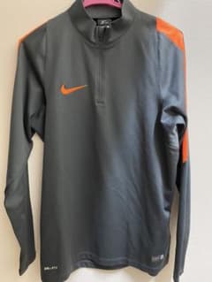 NIKE ナイキのサムネイル