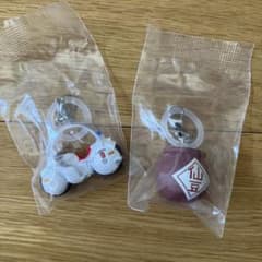 ドラゴンボール めじるしアクセサリー 2個セット バイク 仙豆のサムネイル
