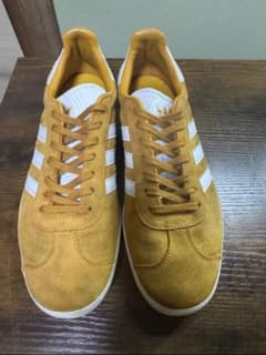 し*ご様 adidas ガゼル　27.5cmのサムネイル